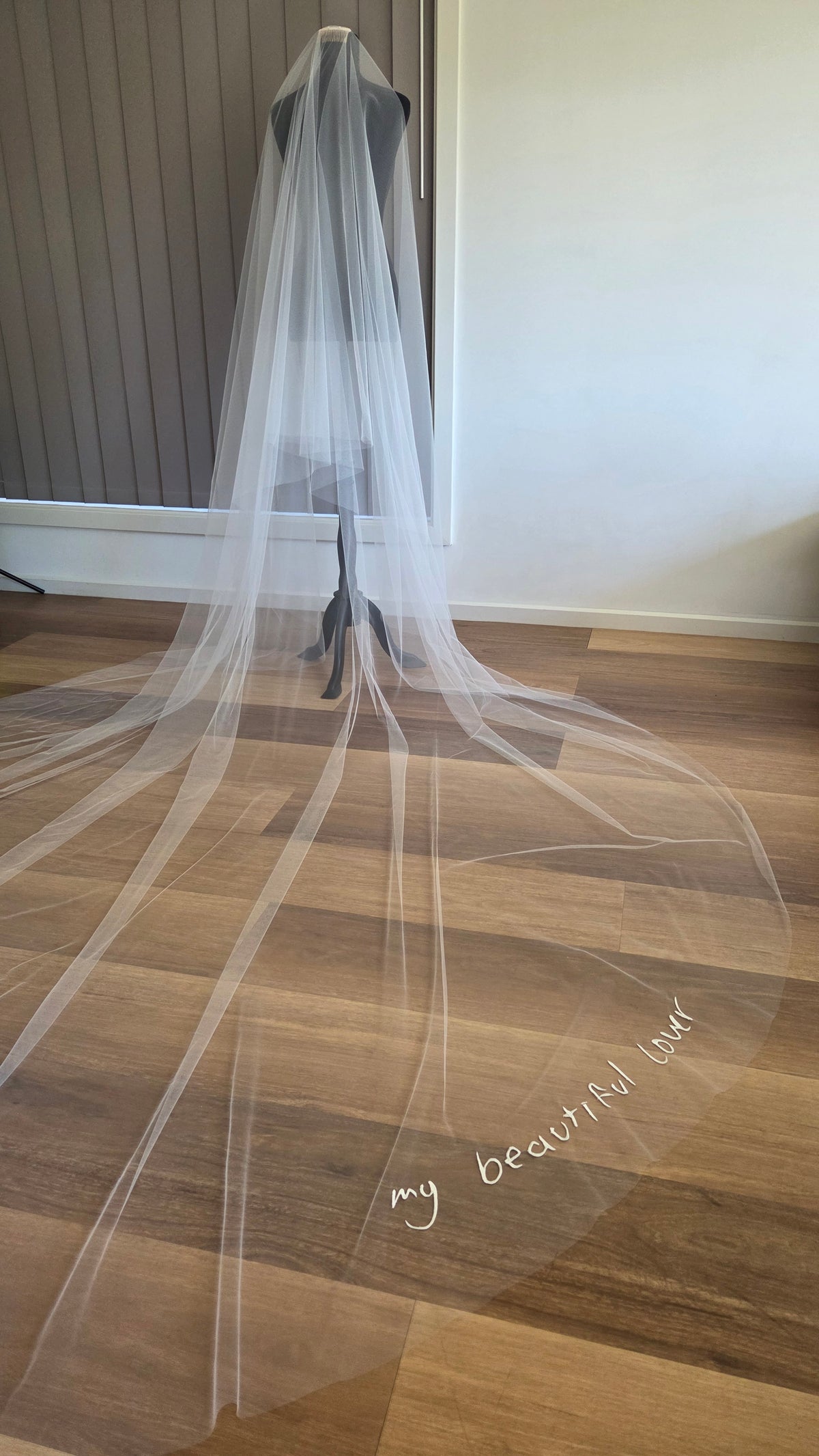 Personalised wedding veil, Custom Embroidery (initials, names, date, quotes) ADD ON