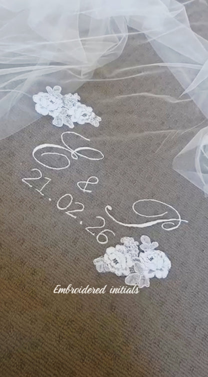 Personalised wedding veil, Custom Embroidery (initials, names, date, quotes) ADD ON