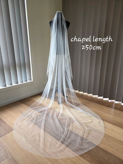 Soft bridal tulle wedding veil without gathers