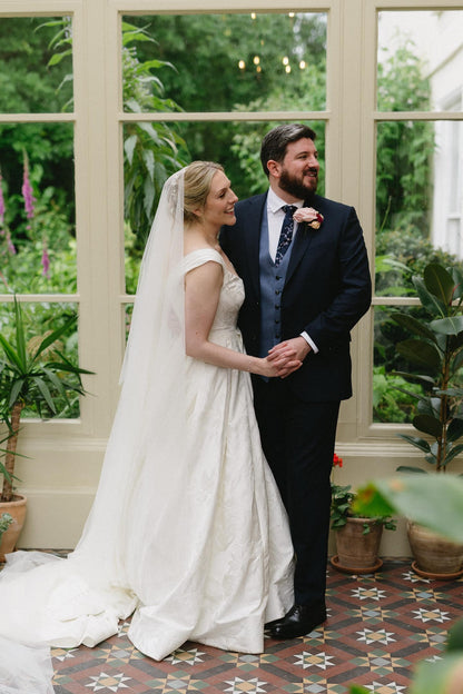 Ivory wedding veil