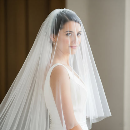 Wedding veil with blusher