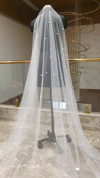 Aurora Bloom – Handcrafted Pearl & Floral Cathedral Veil | Luxury Bridal Veil